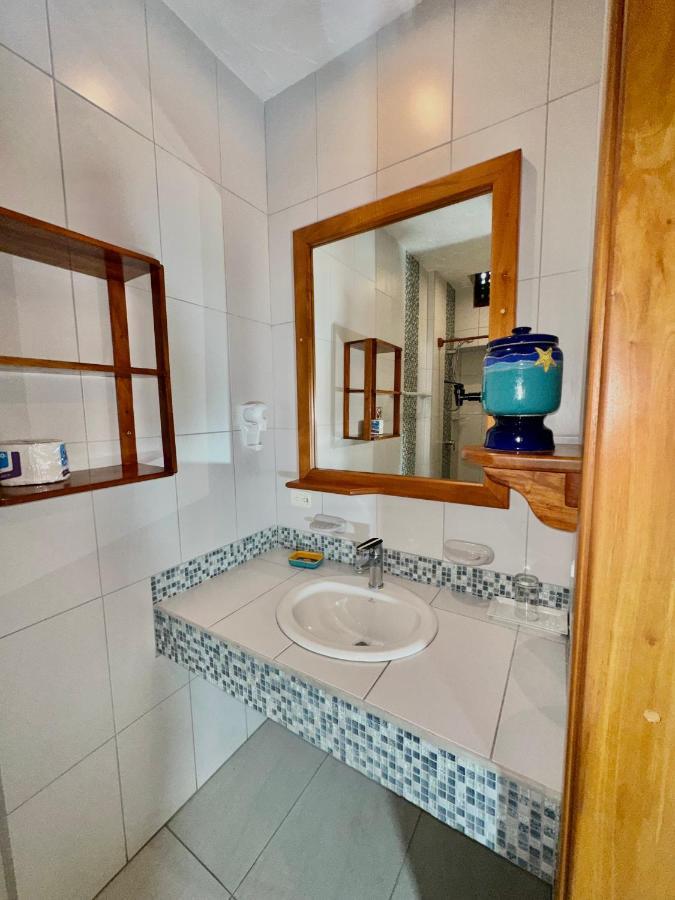 Hotel Silberstein Puerto Ayora  Exteriér fotografie